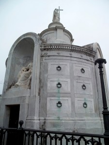 The Italian Society tomb is one of the larger tombs in Saint Louis No. 1. *